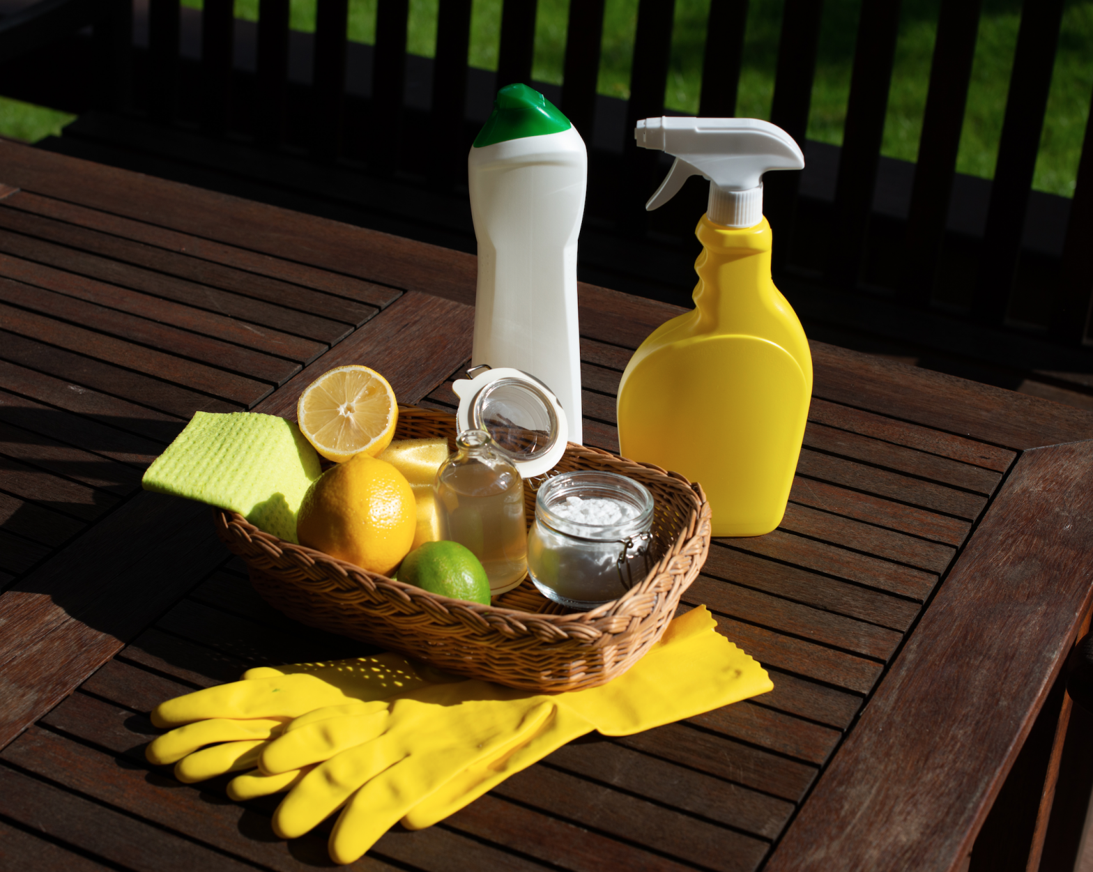 Spring is a time of renewal and, for many people, that means embarking on a deep cleaning for their homes. But traditional cleaning methods often involve harsh chemicals and wasteful practices that can harm the environment. Luckily, there are many eco-friendly alternatives that can help you achieve a clean and healthy home without compromising the planet.